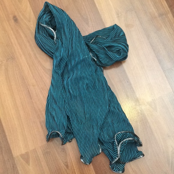 Turquoise scarf with silver and black ruffles EUC - Picture 1 of 3